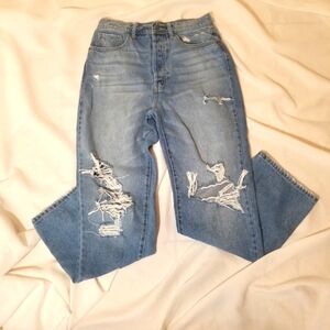 Windsor Distressed Jeans
